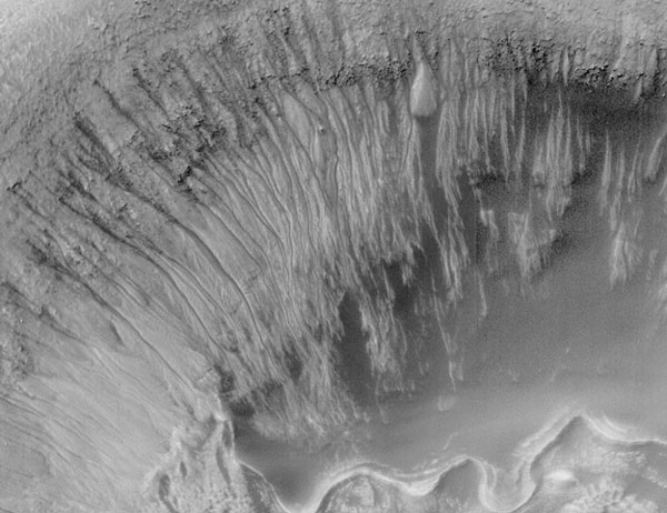 Newton Crater Pruebas recientes de agua en Marte