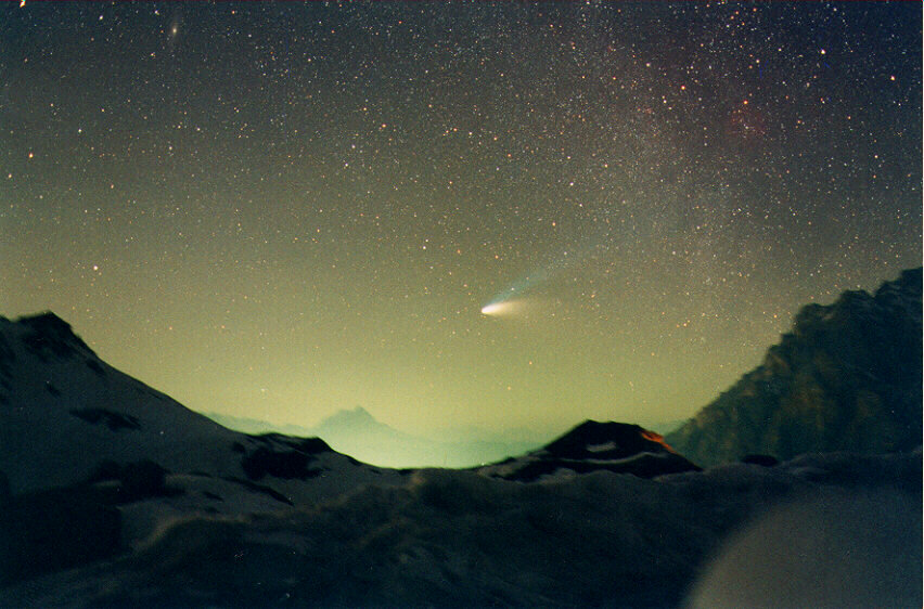 Cometa Hale Bopp sulla Val Parola Pass