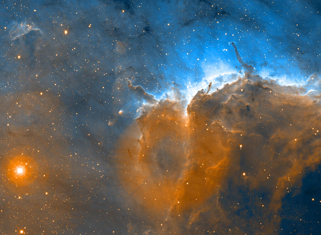 Frente de ionización en la Nebulosa del Pelícano
