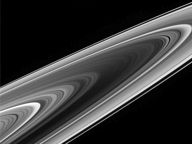 Anillos de Saturno desde el Otro Lado