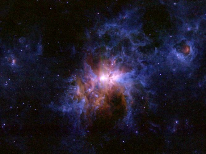 Dusty dintorni di Eta Carinae