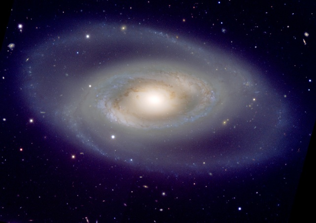 Una galaxia espiral NGC 1350
