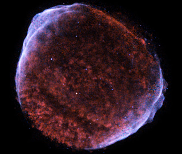 SN 1006 Remanente de supernova en rayos X