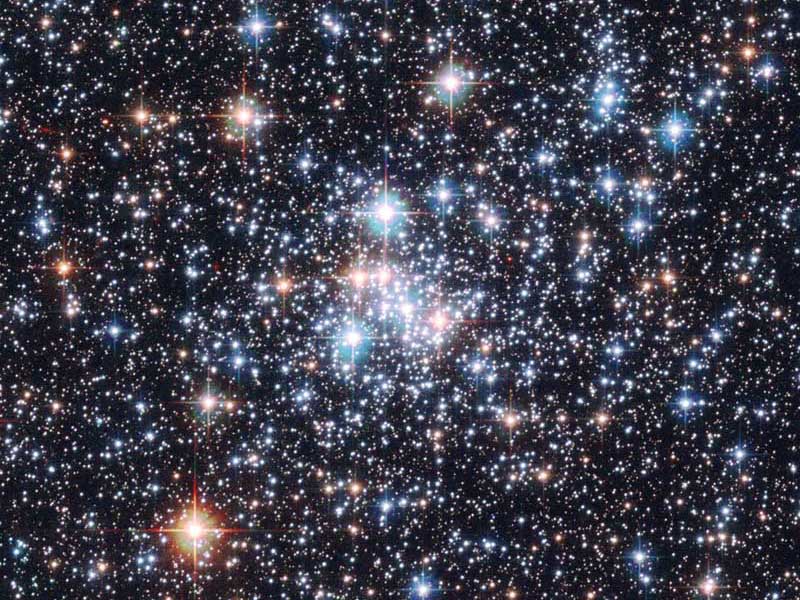 Cúmulo abierto NGC 290 A estelar Jewel Box