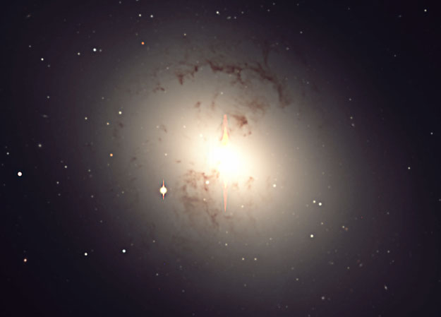 La poco usual galaxia gigante NGC 1316