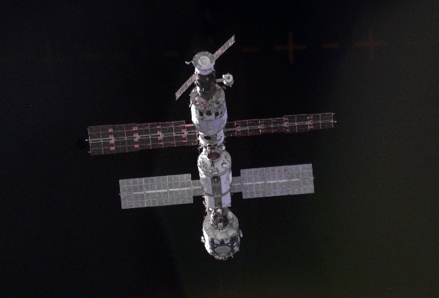 Aproximándose a la Estación Orbital Internacional