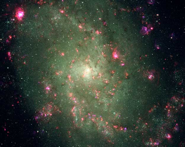 Elementos de la cercana espiral M33