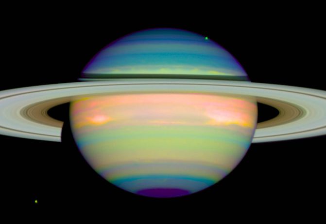 Saturno infrarojo