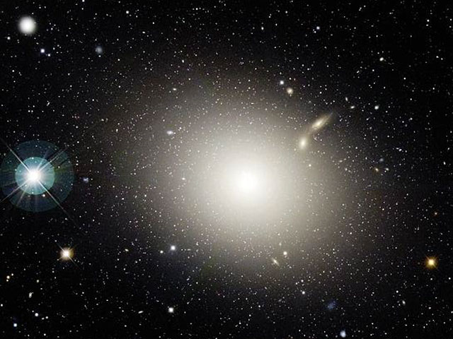 La Galaxia Elíptica M87