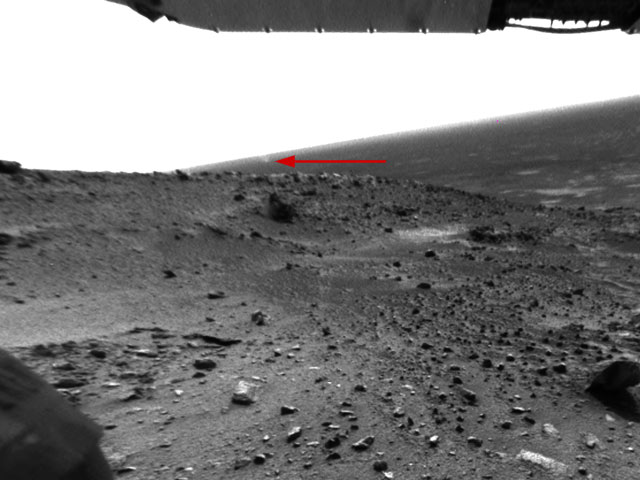 Una tolvanera girando sobre Marte