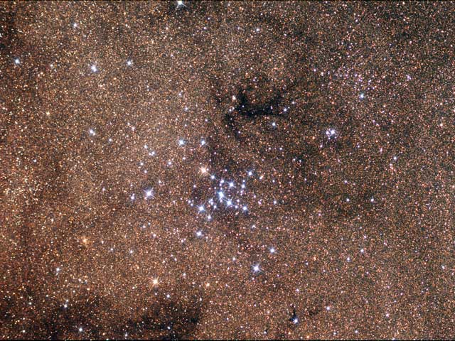 El cúmulo estelar abierto M7 en Escorpión