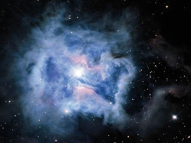 La Nebulosa del Lirio vista por el CFHT
