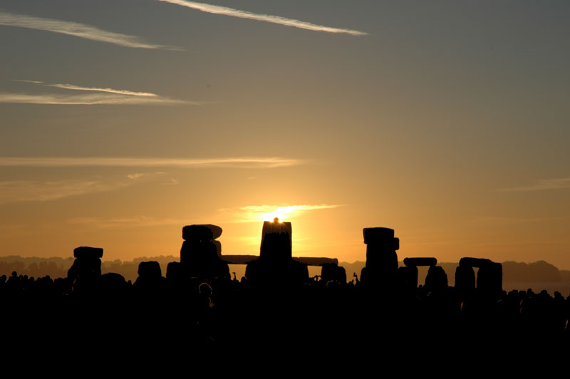 La Salida del Sol del Solsticio en Stonehenge