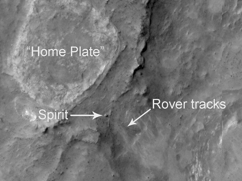 El robot Spirit en Marte, fotografiado desde la órbita