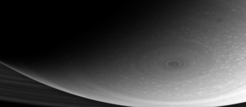 Saturno desde abajo