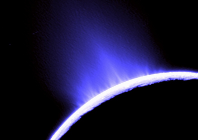 Los surtidores de hielo de Encélado