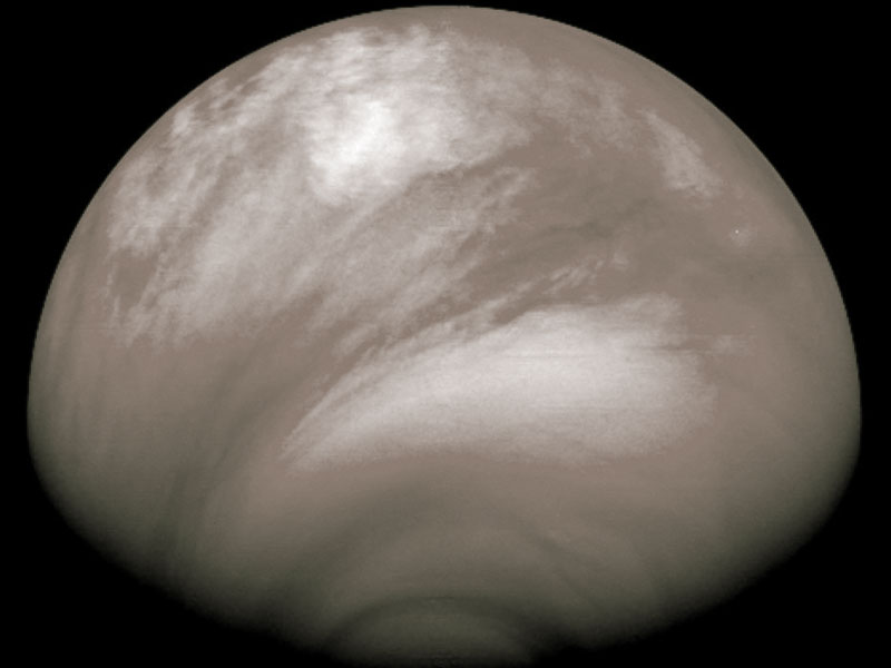 Misteriosa bruma ácida sobre Venus