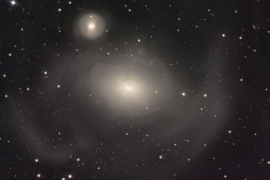 NGC 1316: Tras la colisión de galaxias