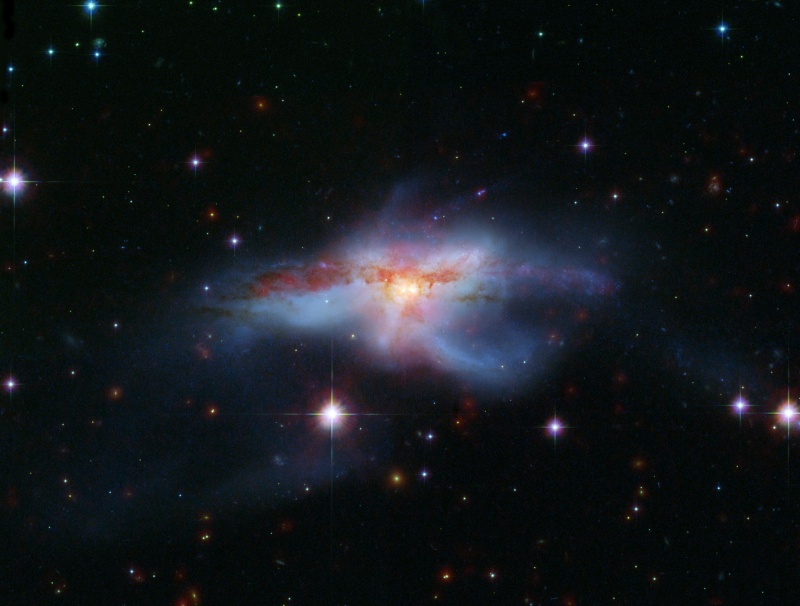 NGC 6240: Galaxias fusionándose