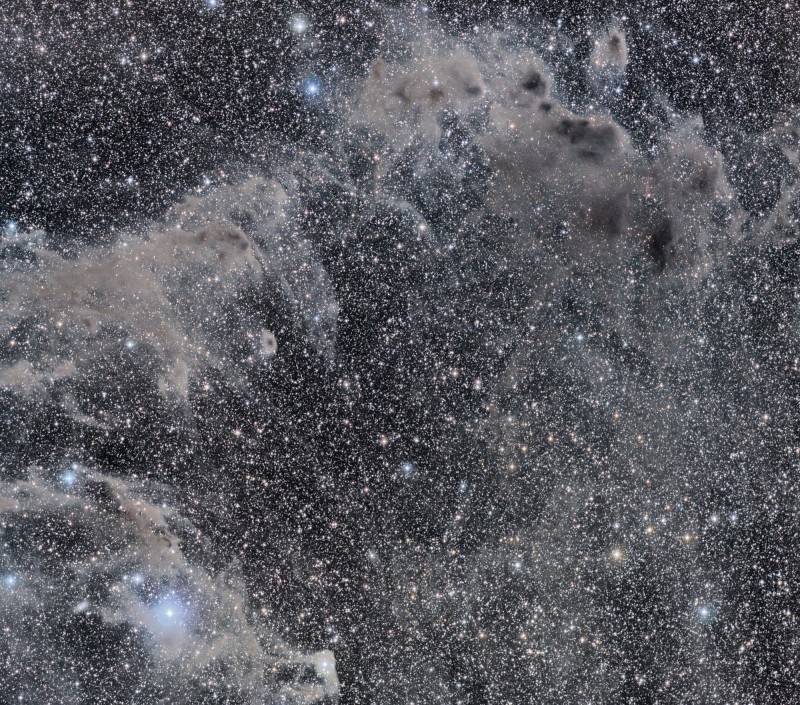La nebulosa oscura del Camaleón