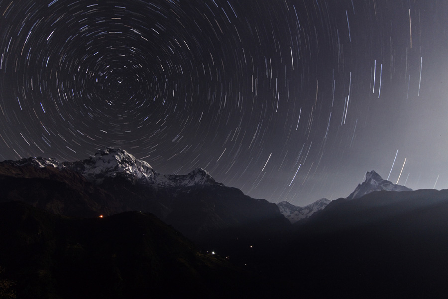 Trazas estelares en Annapurna