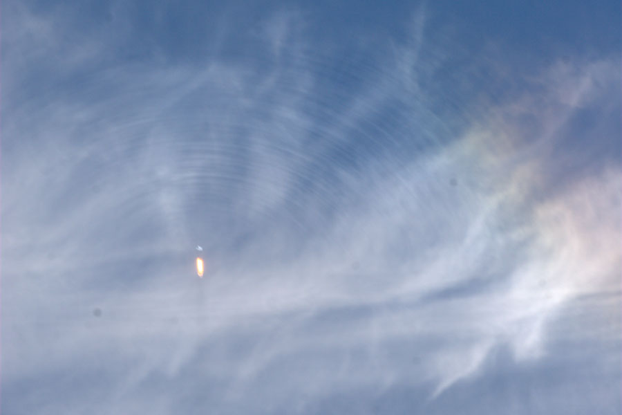 Excepcionales ondas de cohete destruyen halo solar
