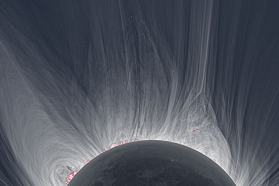 Vista detallada de una corona de eclipse solar