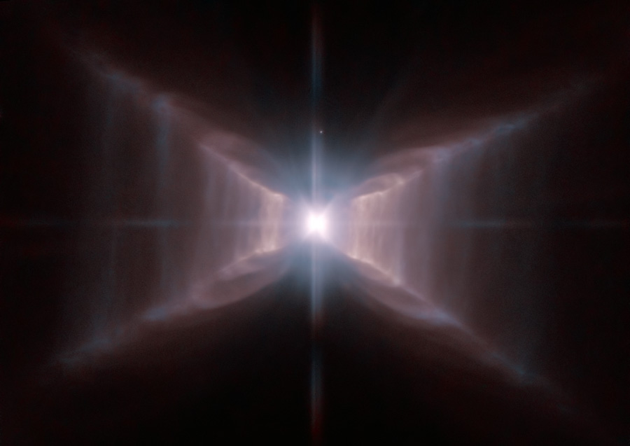 La Nebulosa del Rectángulo Rojo desde el Hubble