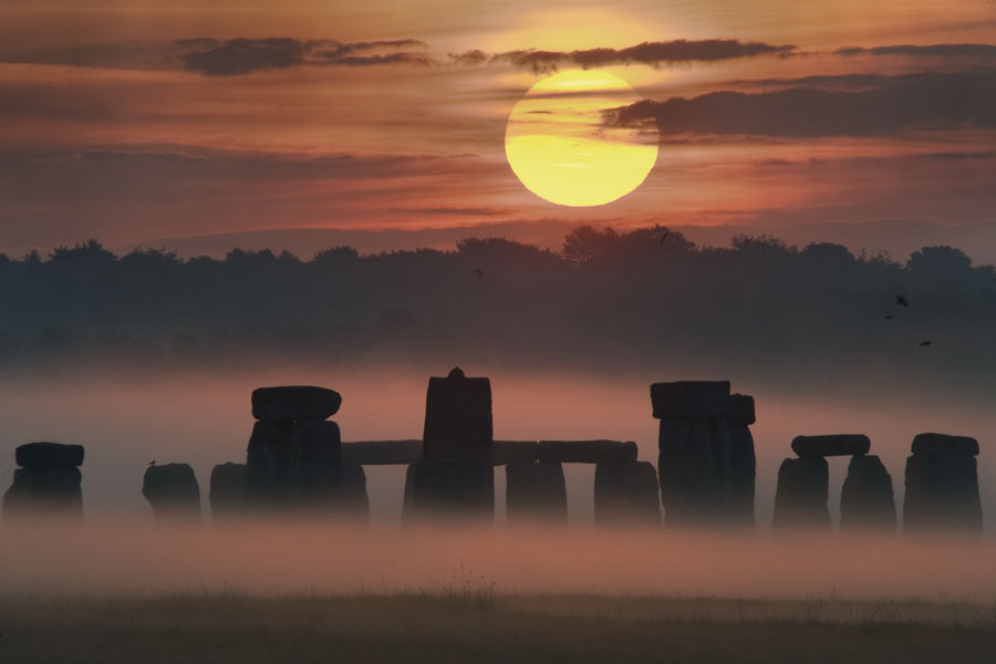 El amanecer del solsticio en Stonehenge