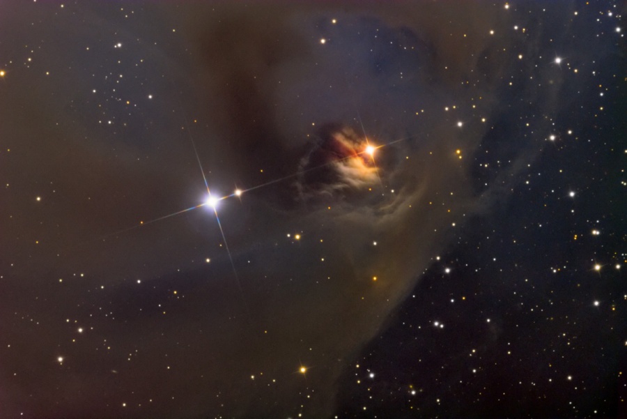 T Tauri: Se ha formado una estrella | Imagen astronomía diaria - Observatorio