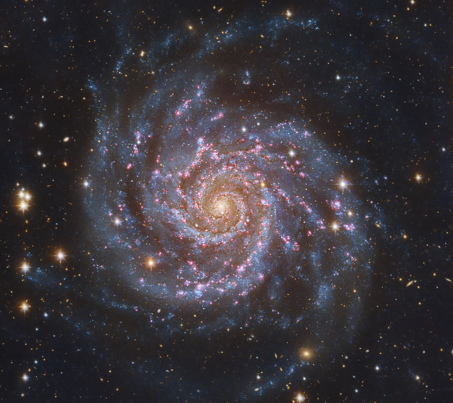 M74: La Espiral Perfecta