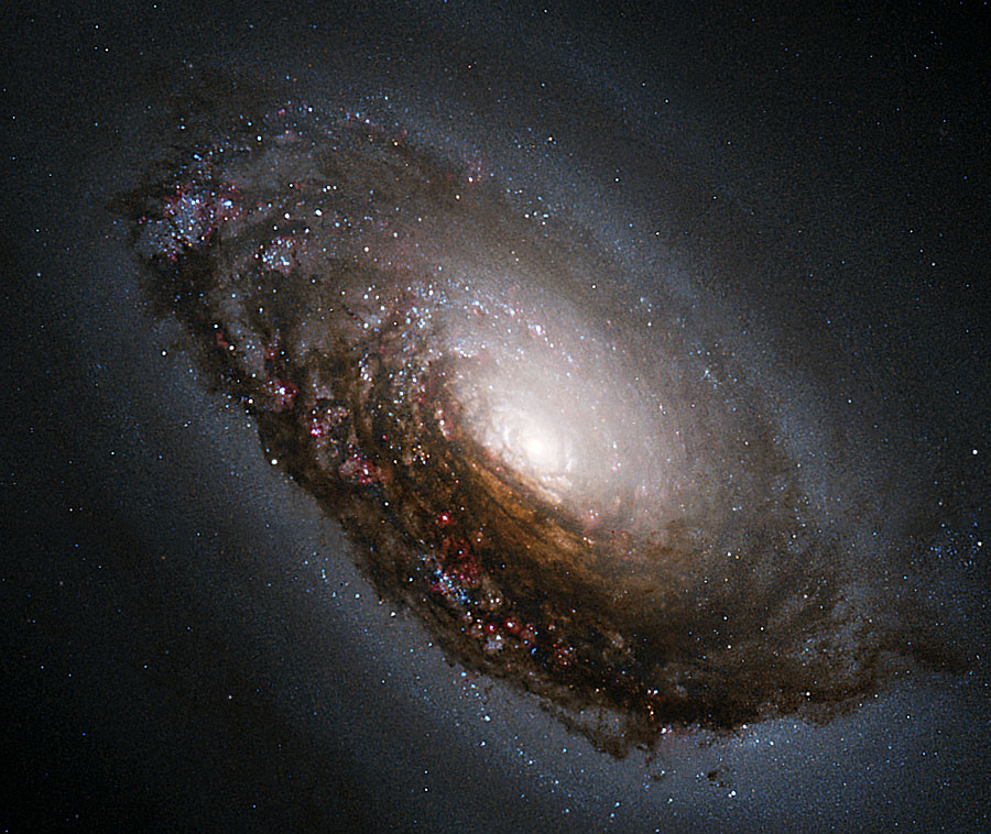 M64: La Bella Galaxia Durmiente