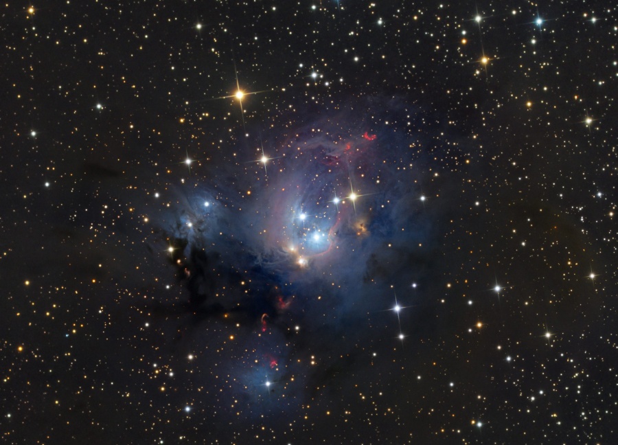 Los soles jóvenes de NGC 7129