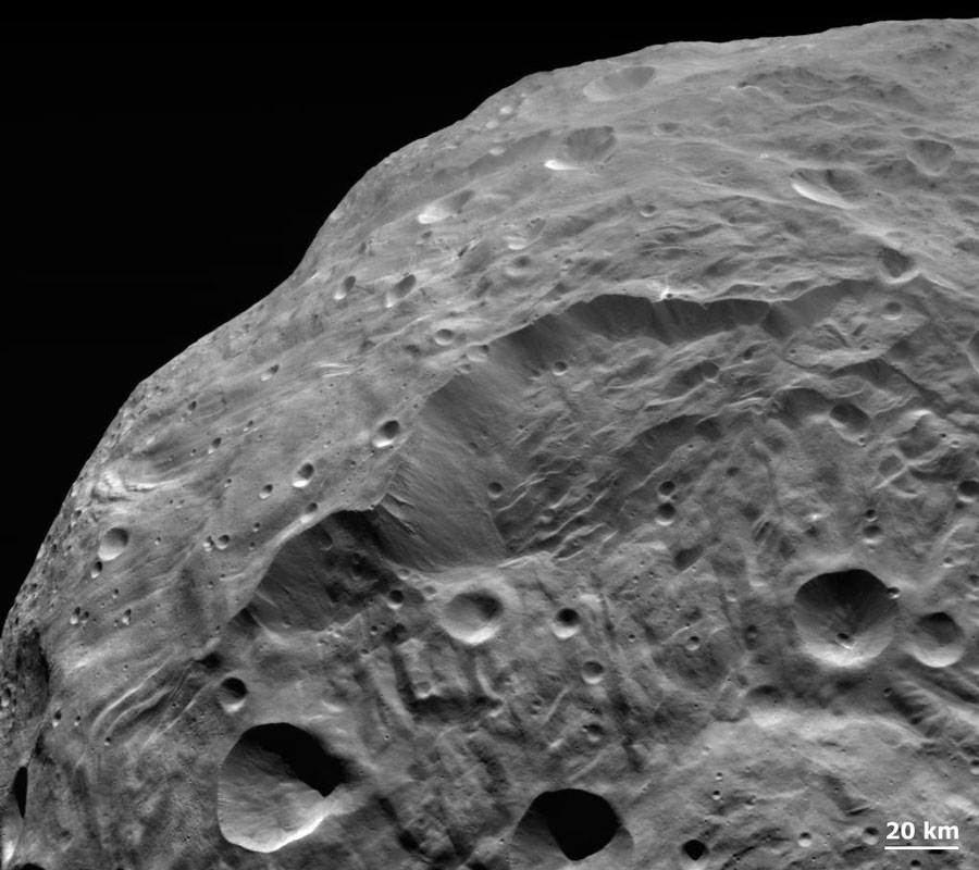 Un desprendimiento de tierra en el asteroide Vesta