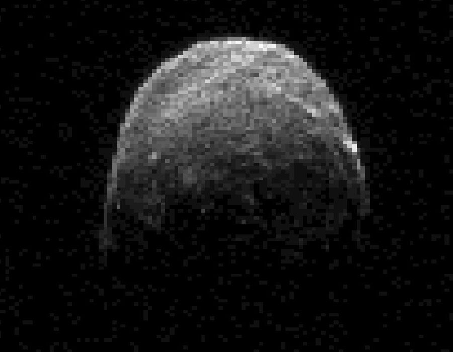 El asteroide 2005 YU55 pasa por delante de la Tierra