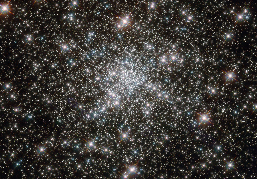 En el núcleo de NGC 6752
