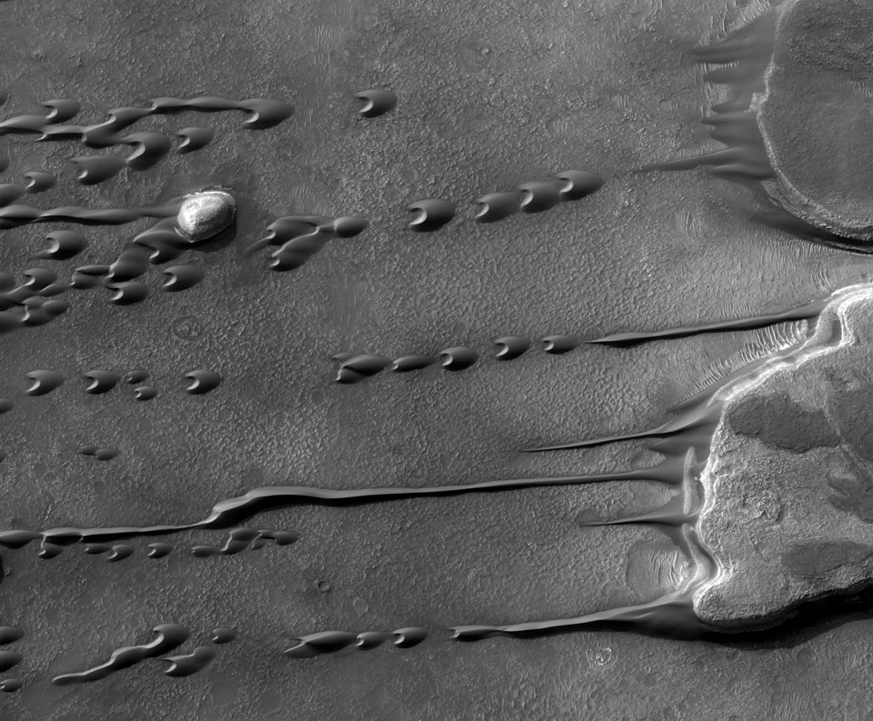 Dunas de arena marcianas que fluyen