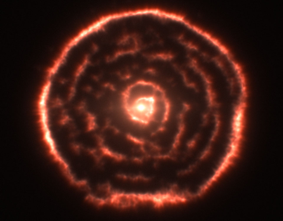 Una nebulosa espiral alrededor de la estrella R Sculptor