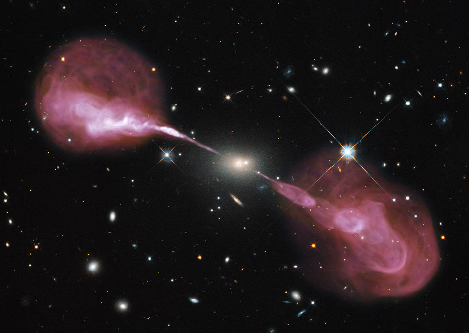 Chorros de plasma de la radiogalaxia Hércules A