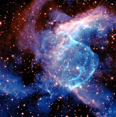 Burbujas y arcos en NGC 2359