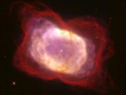 La Nebulosa Planetaria NGC 7027 en Infrarrojo