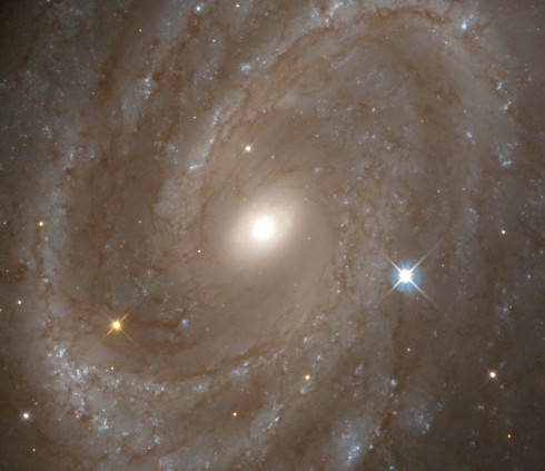 NGC 4603 y el universo en expansión
