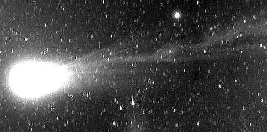 La cola iónica del Cometa Hyakutake